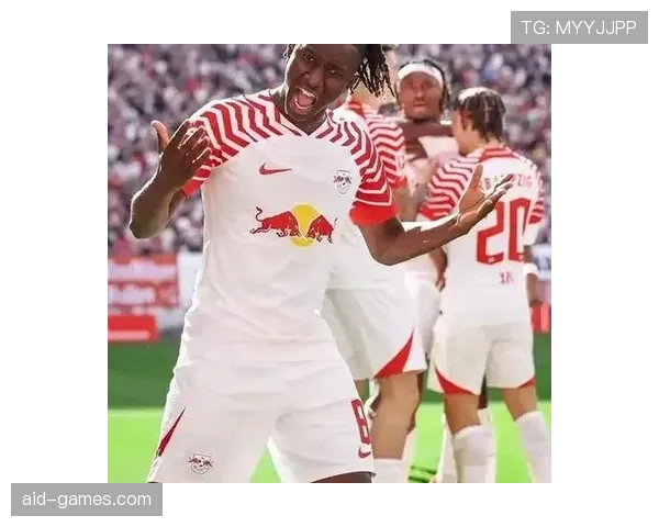 奥格斯堡主帅战术风格鲜明，全队士气高涨迎战新赛季